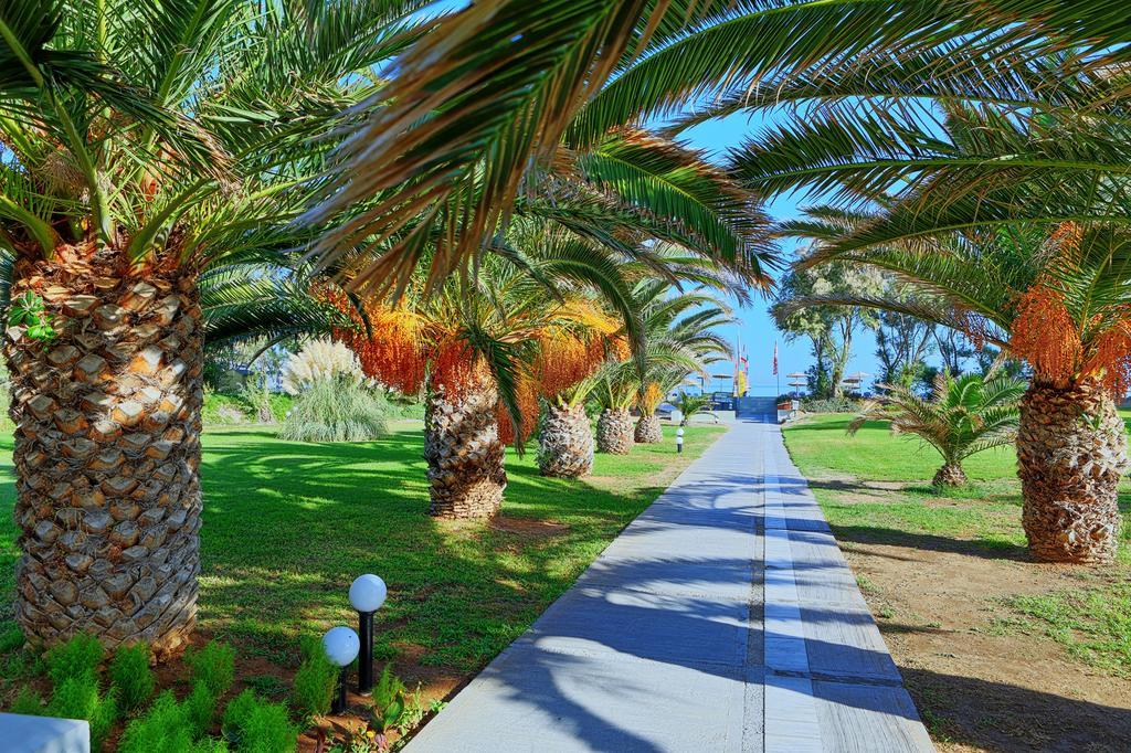 Santa Marina Beach Gazi ภายนอก รูปภาพ